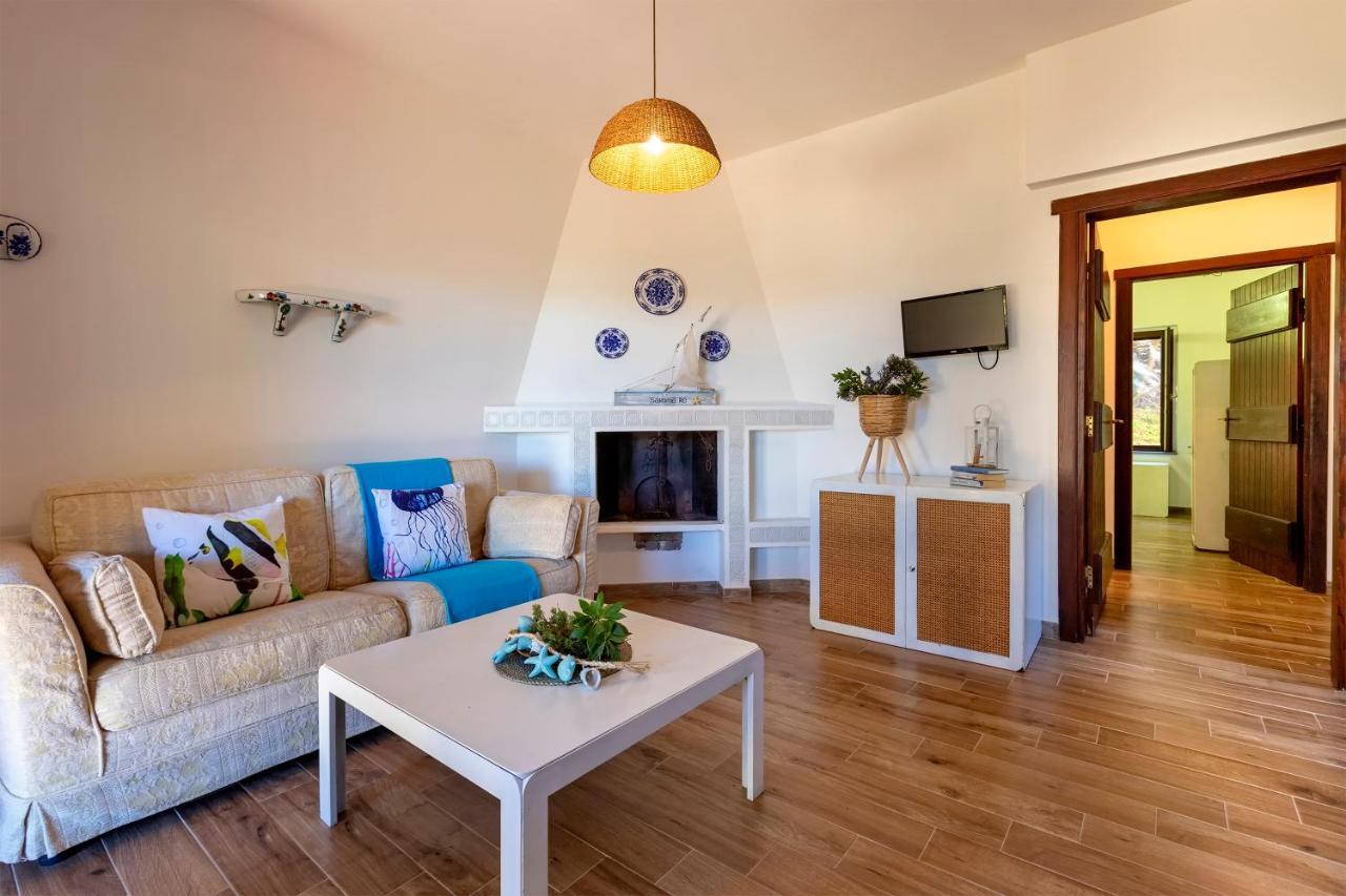 סטינטינו Sardinia Re - Villa Pelosa מראה חיצוני תמונה
